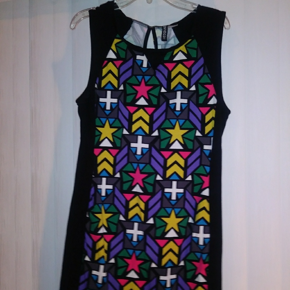 Super cute colorful stretchy-fitted dress